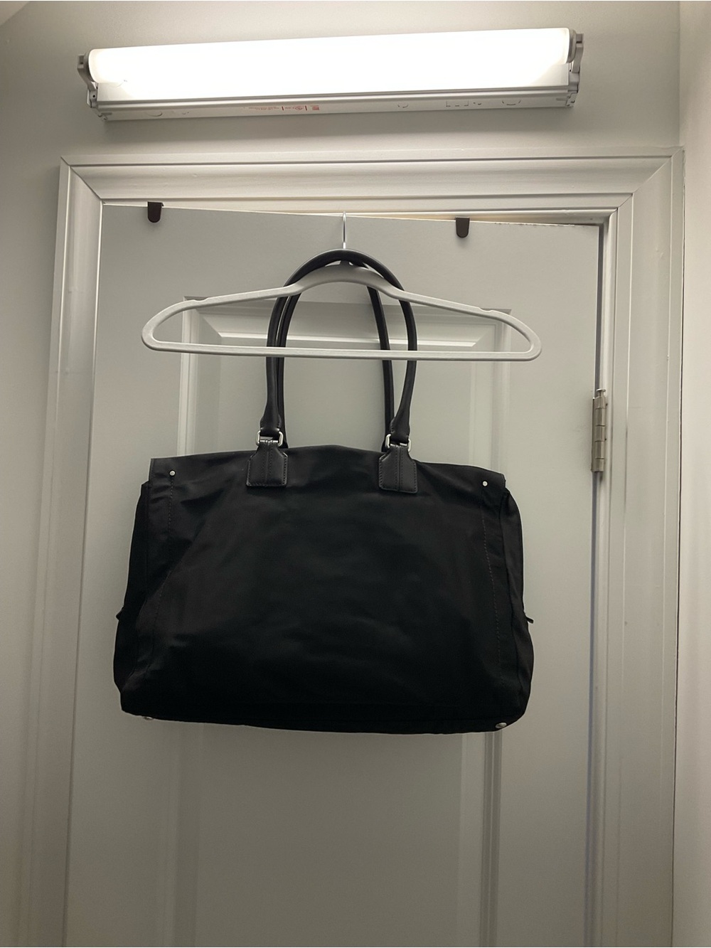 Tumi Black Nylon Tote with Leather Handles and Tag - Picture 3 of 12